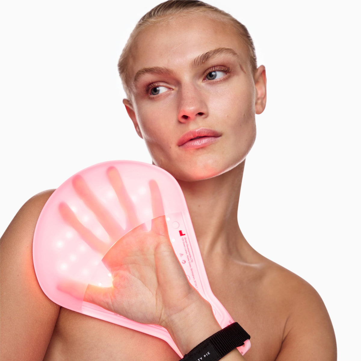 C-Wave Rejuvenating LED Treatment For Hands
