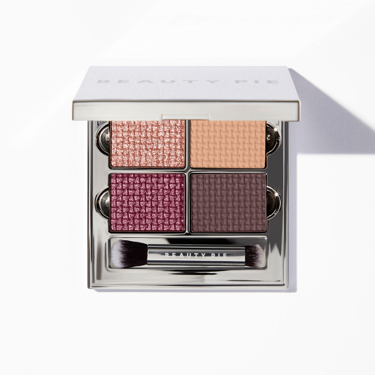 Keep This 4-Shade Eyeshadow Palette
