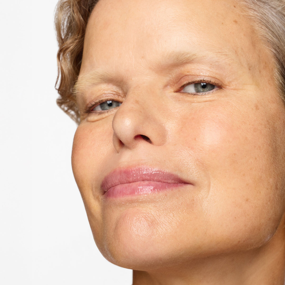 Smooch Mask Luxe Overnight Lip Treatment With Ceramide Moisture Complex