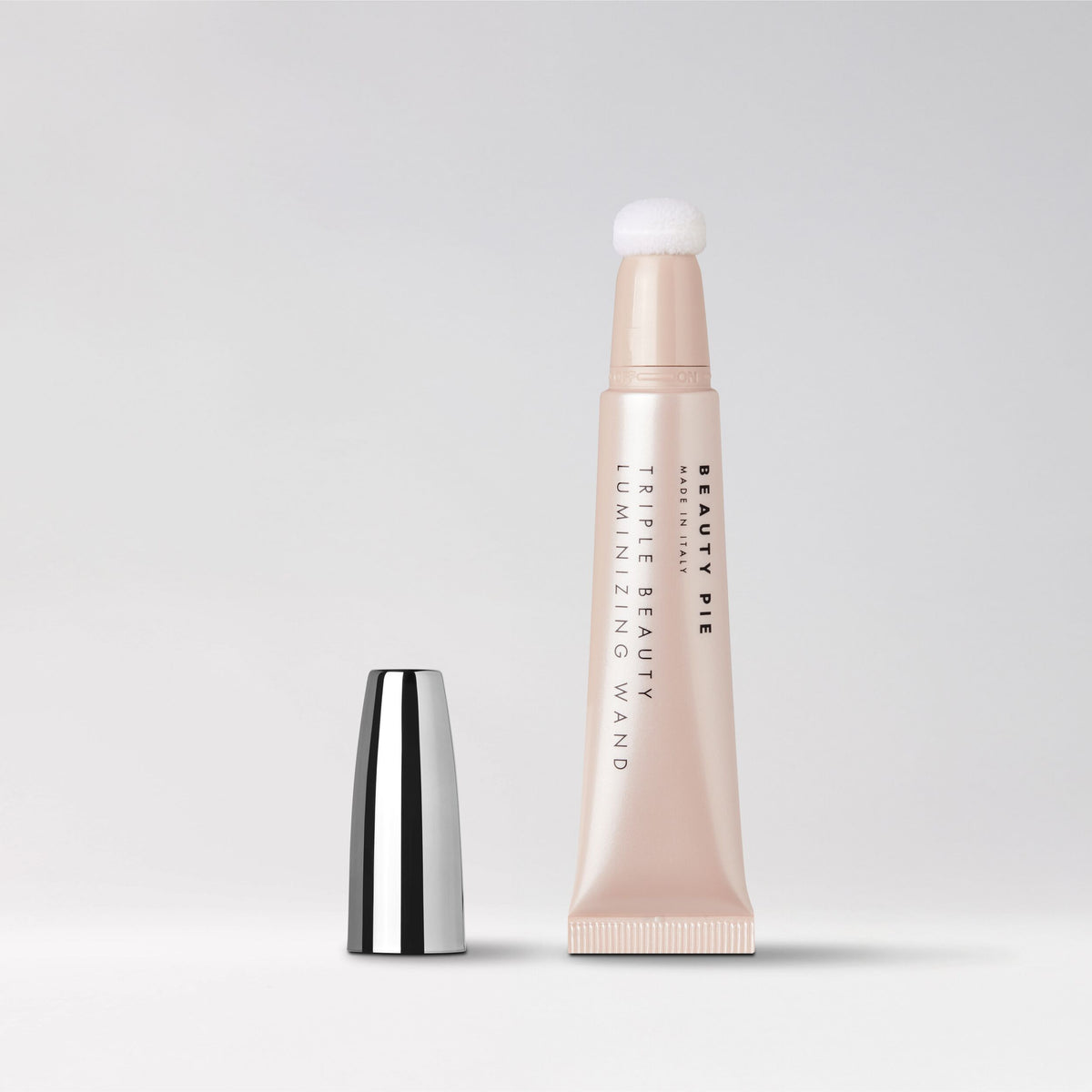 Triple Beauty Luminizing Highlighter Wand